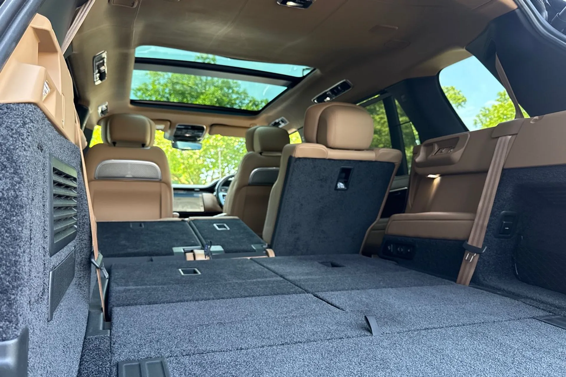 LAND ROVER RANGE ROVER thumbnail image number 45