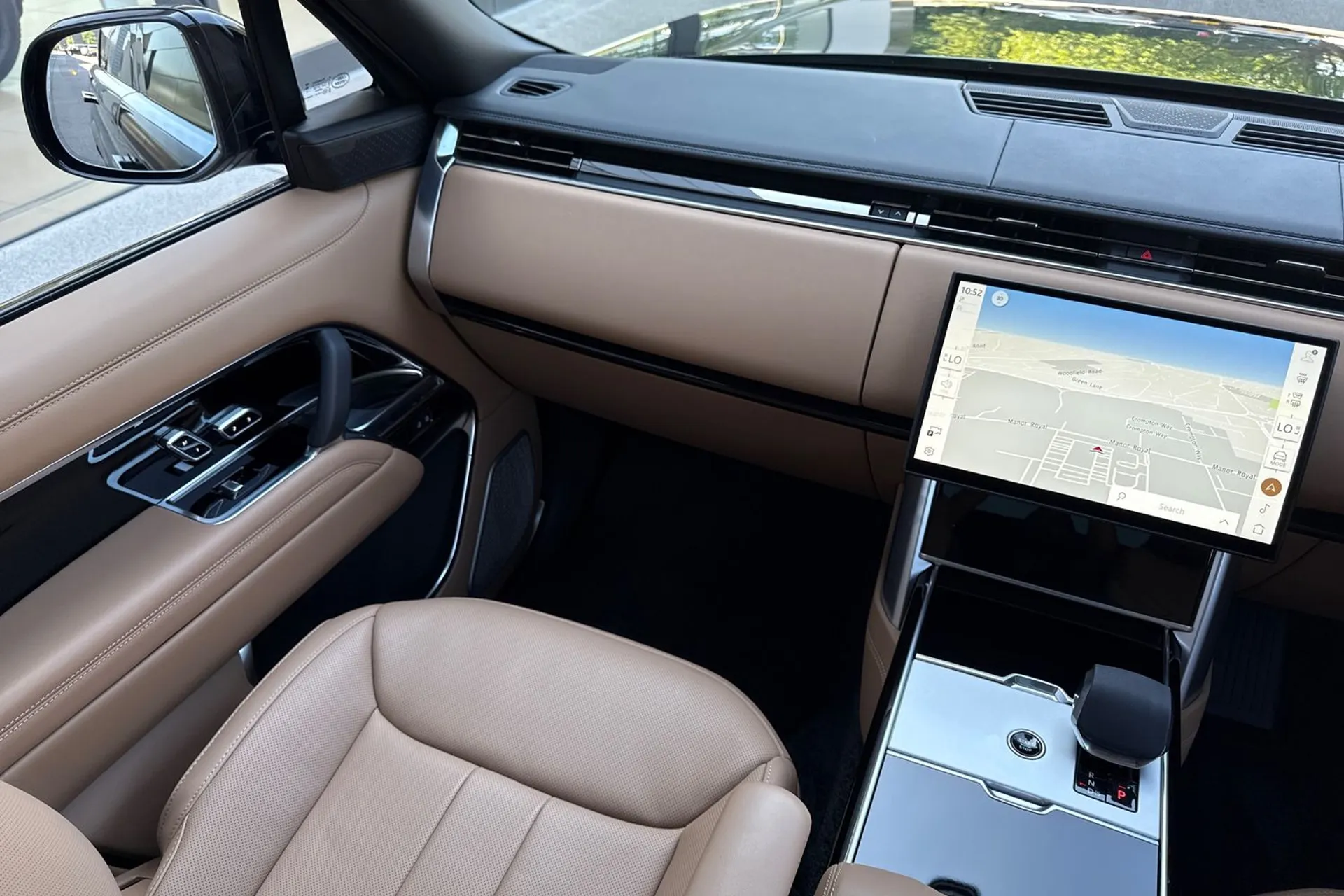 LAND ROVER RANGE ROVER thumbnail image number 19