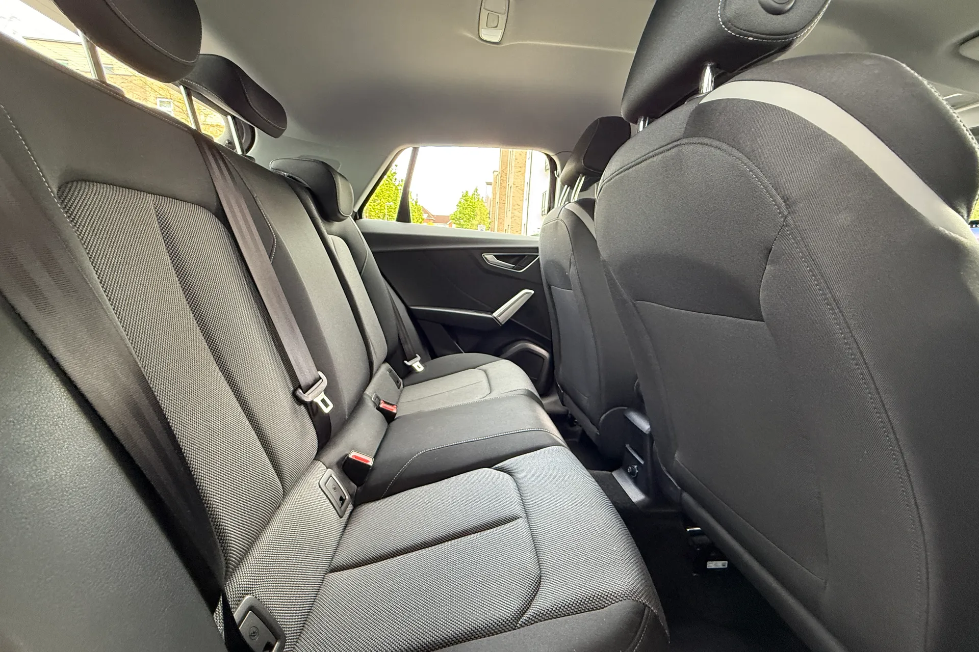 Audi Q2 thumbnail image number 42