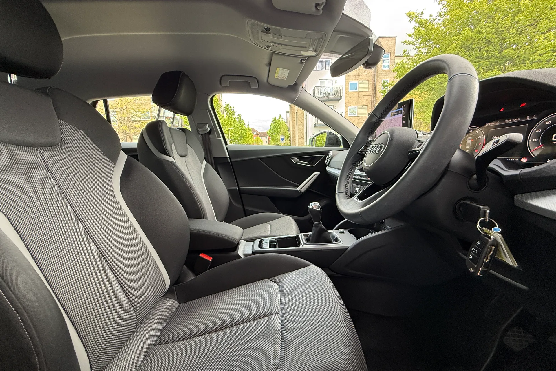 Audi Q2 thumbnail image number 35