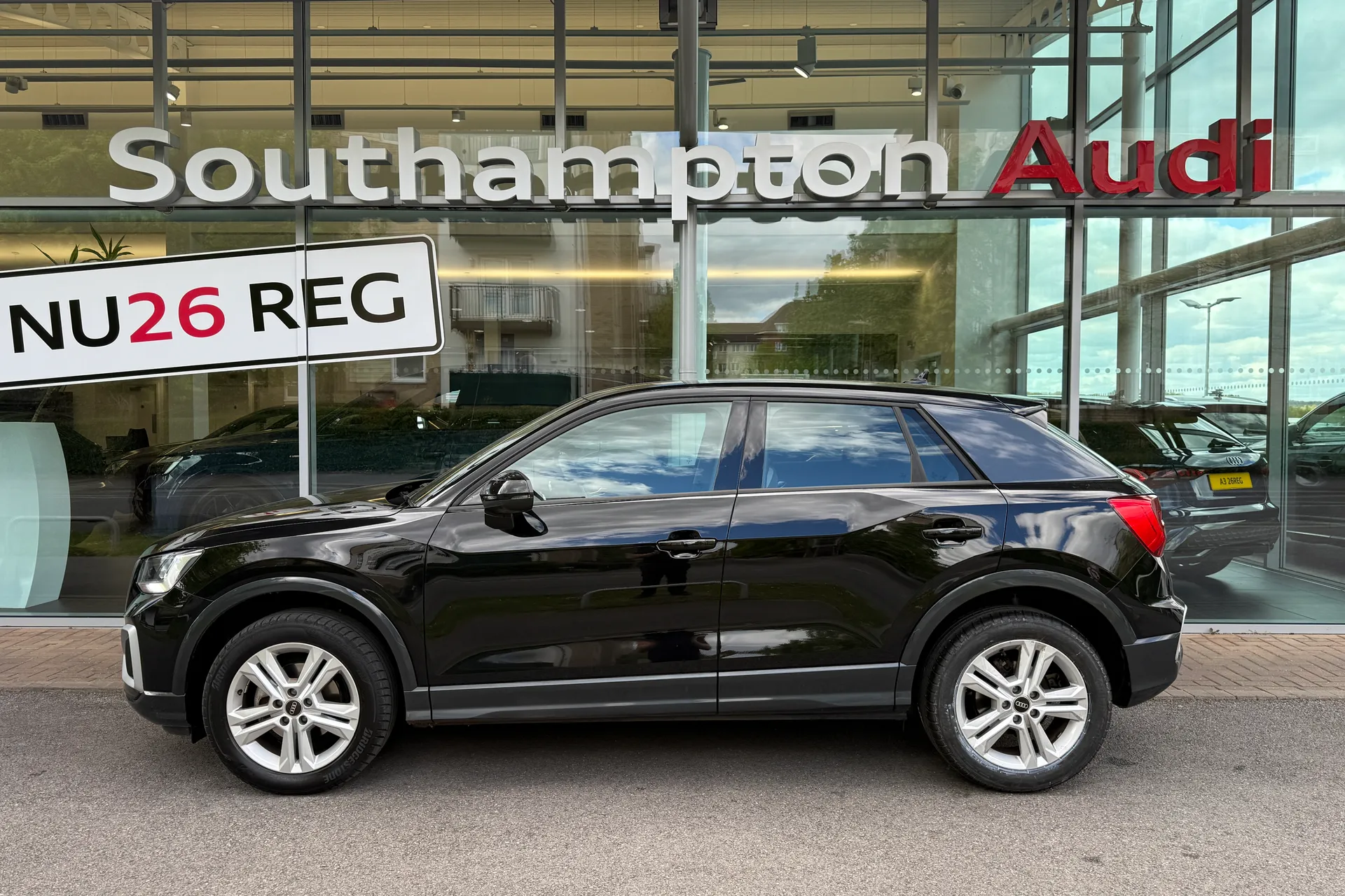 Audi Q2 thumbnail image number 56
