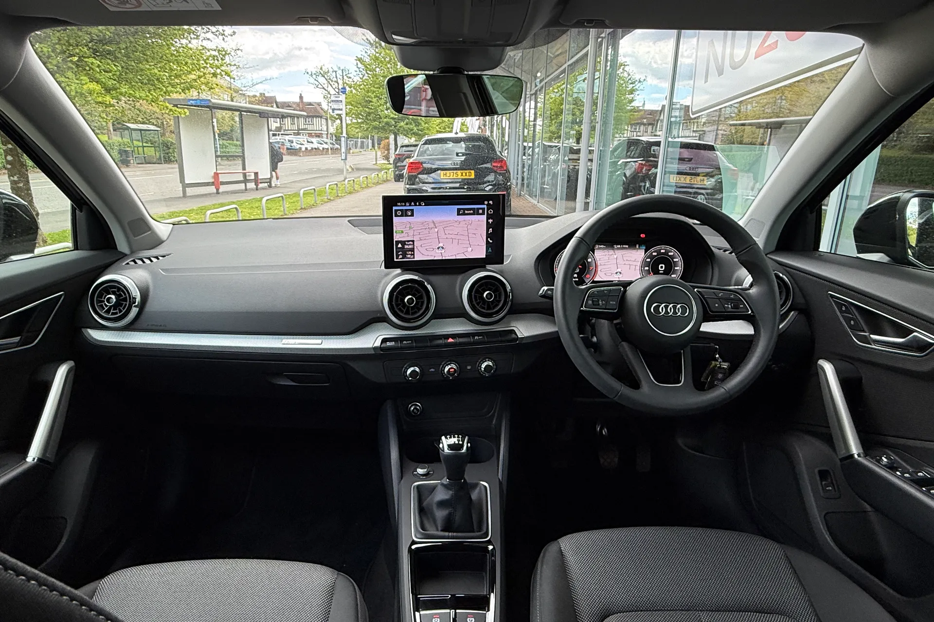 Audi Q2 thumbnail image number 3