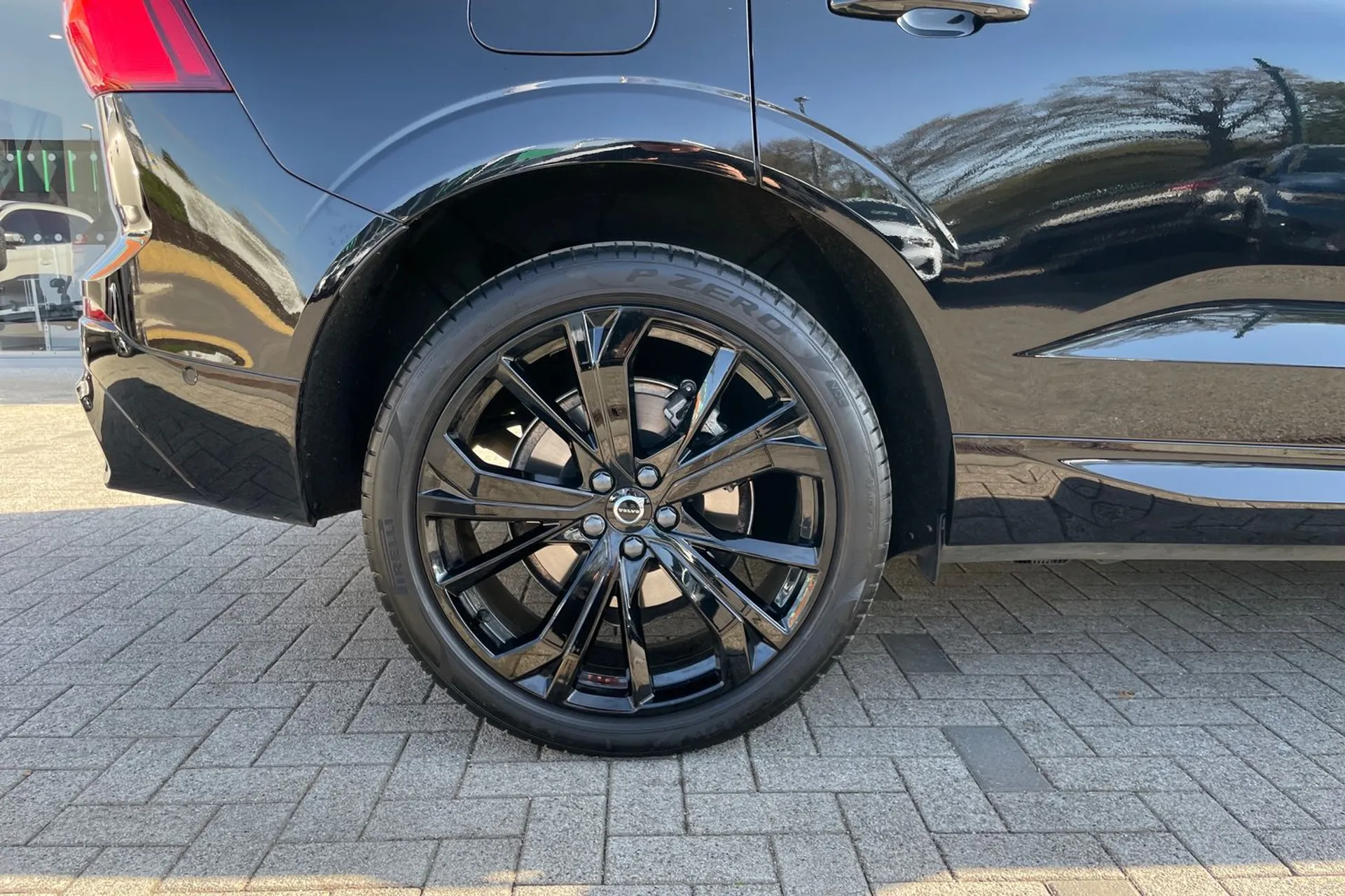 Volvo XC60 thumbnail image number 13