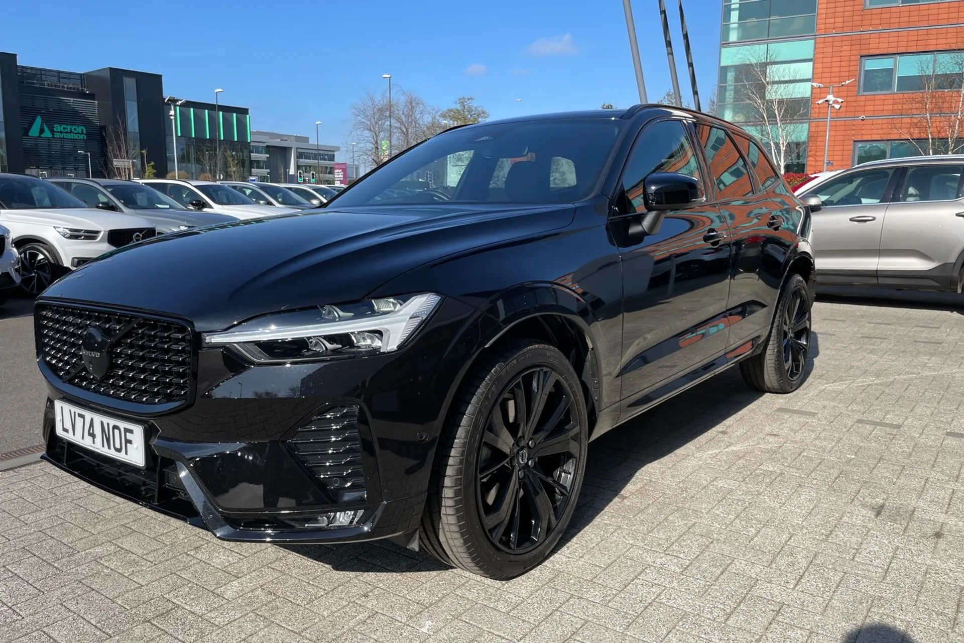 Volvo XC60 thumbnail image number 11