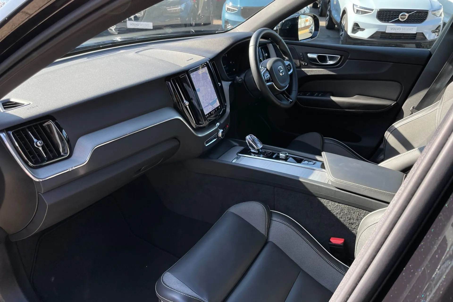 Volvo XC60 thumbnail image number 26