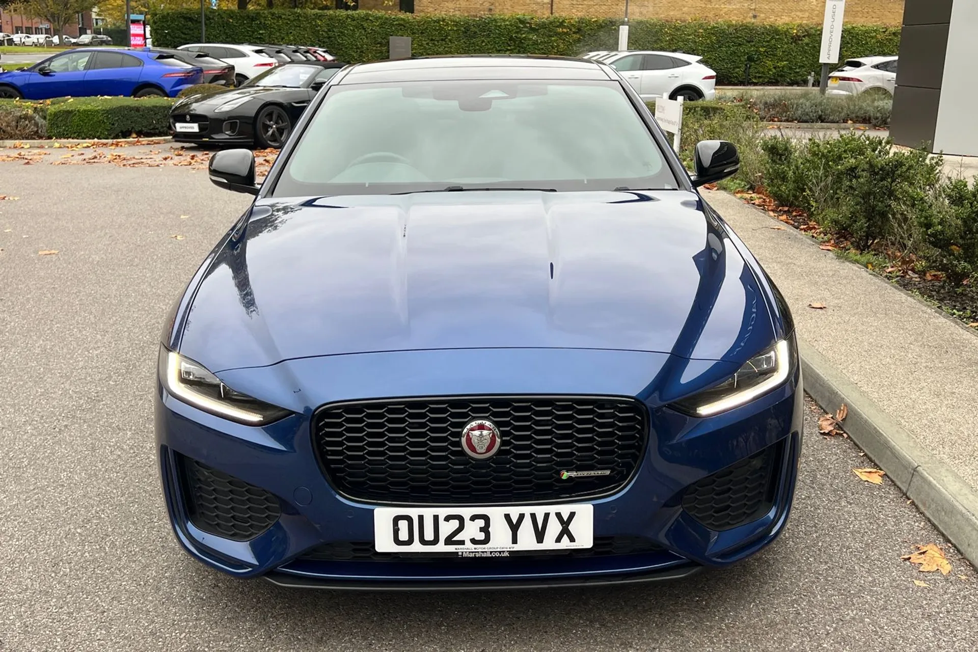 Jaguar XE thumbnail image number 13