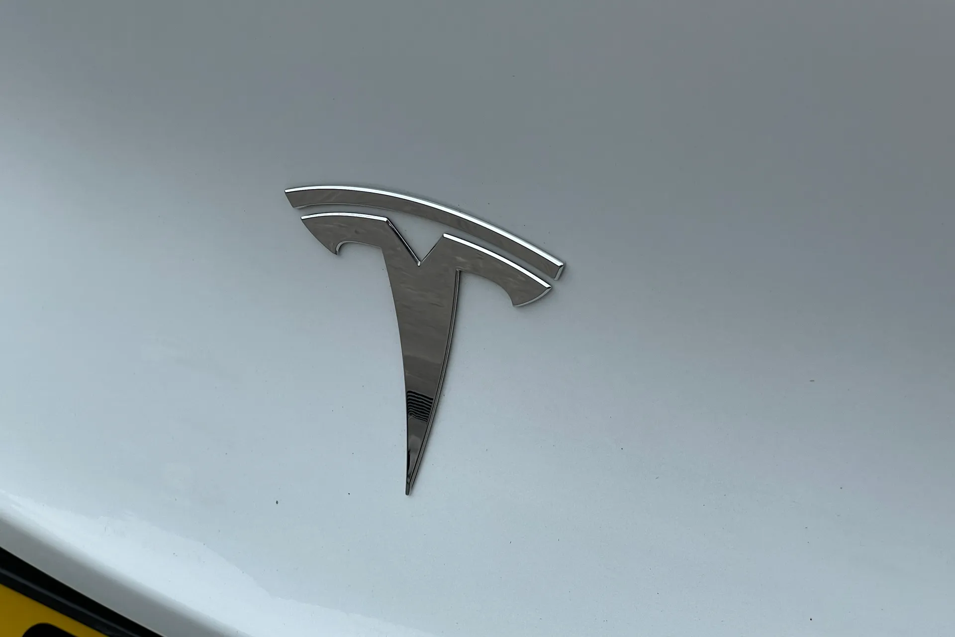 TESLA MODEL Y thumbnail image number 47