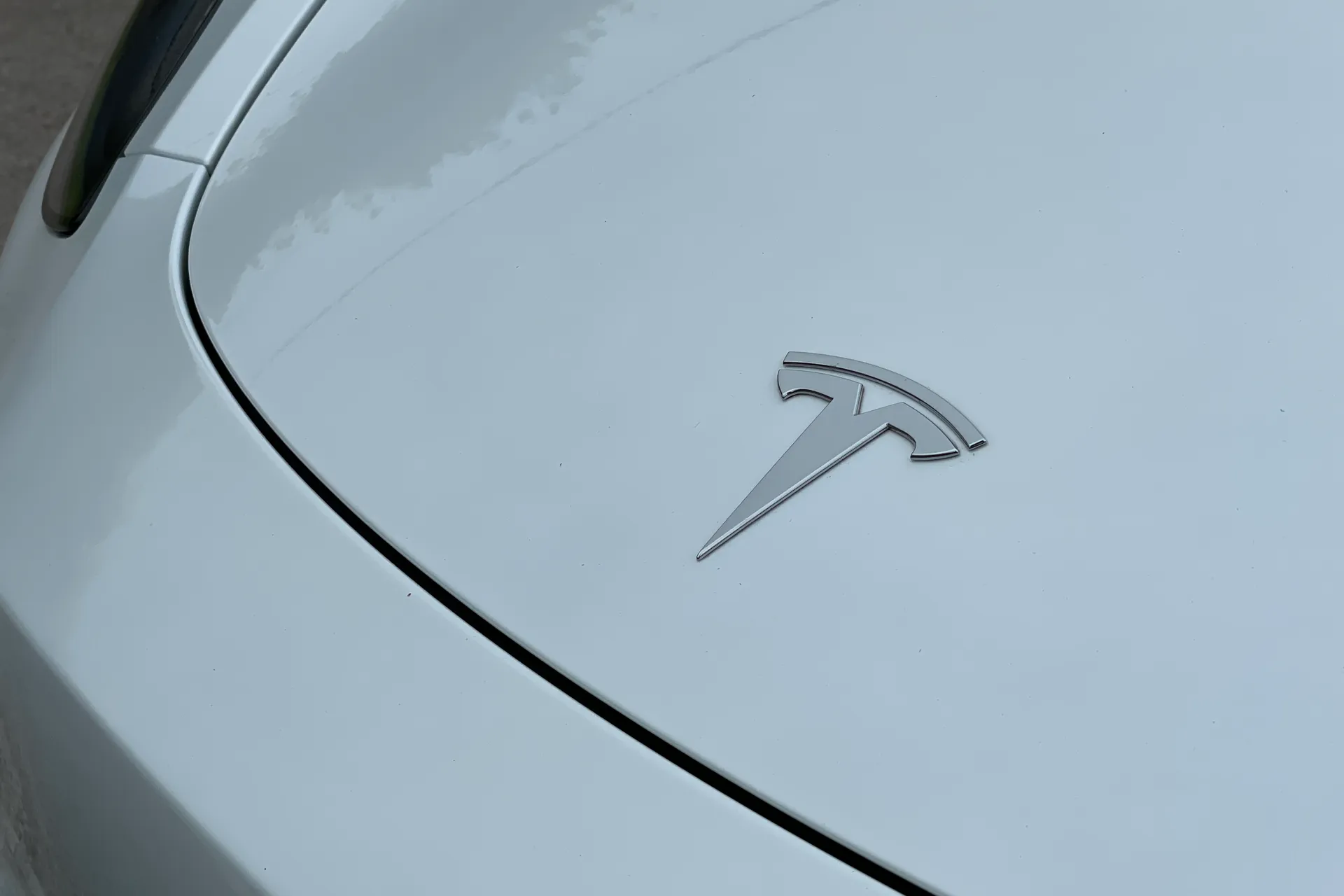 TESLA MODEL Y thumbnail image number 49