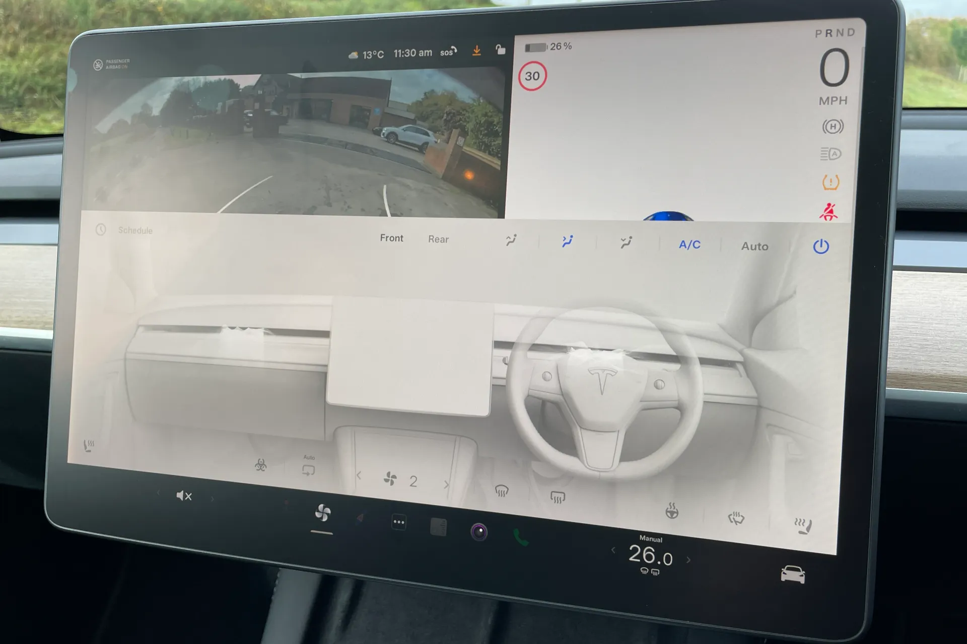 TESLA MODEL Y thumbnail image number 36