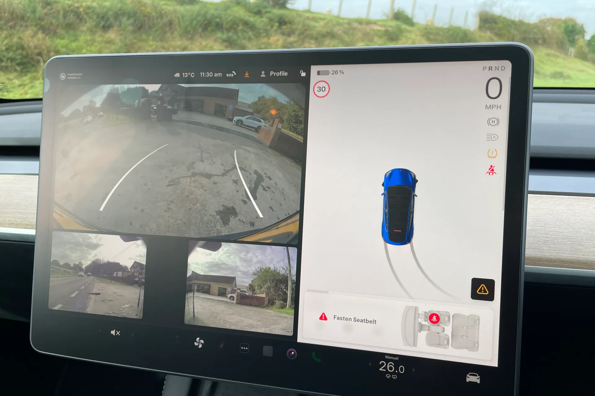 TESLA MODEL Y thumbnail image number 35