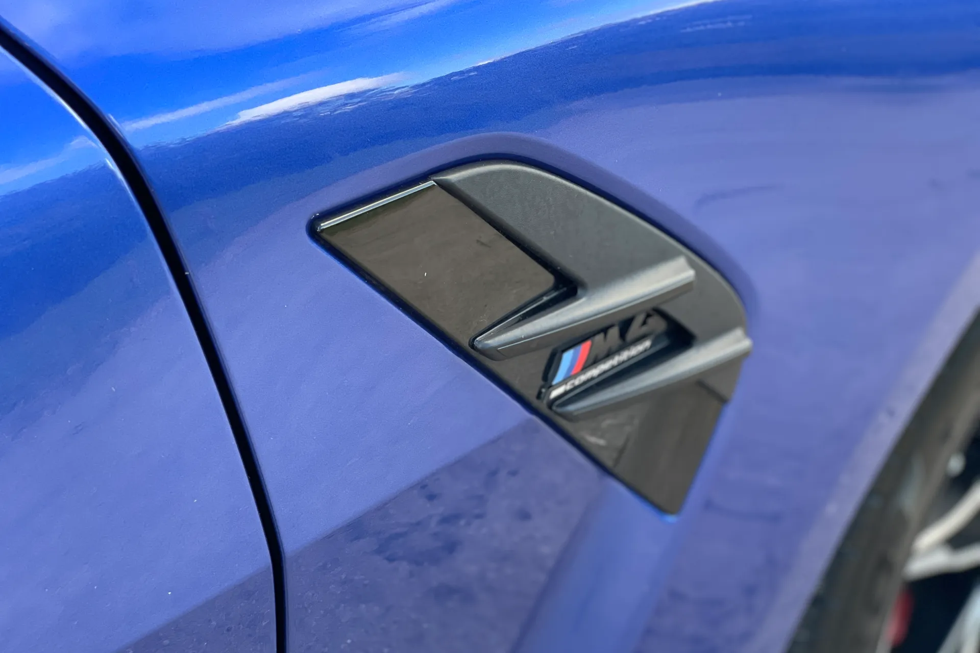 BMW M4 thumbnail image number 59