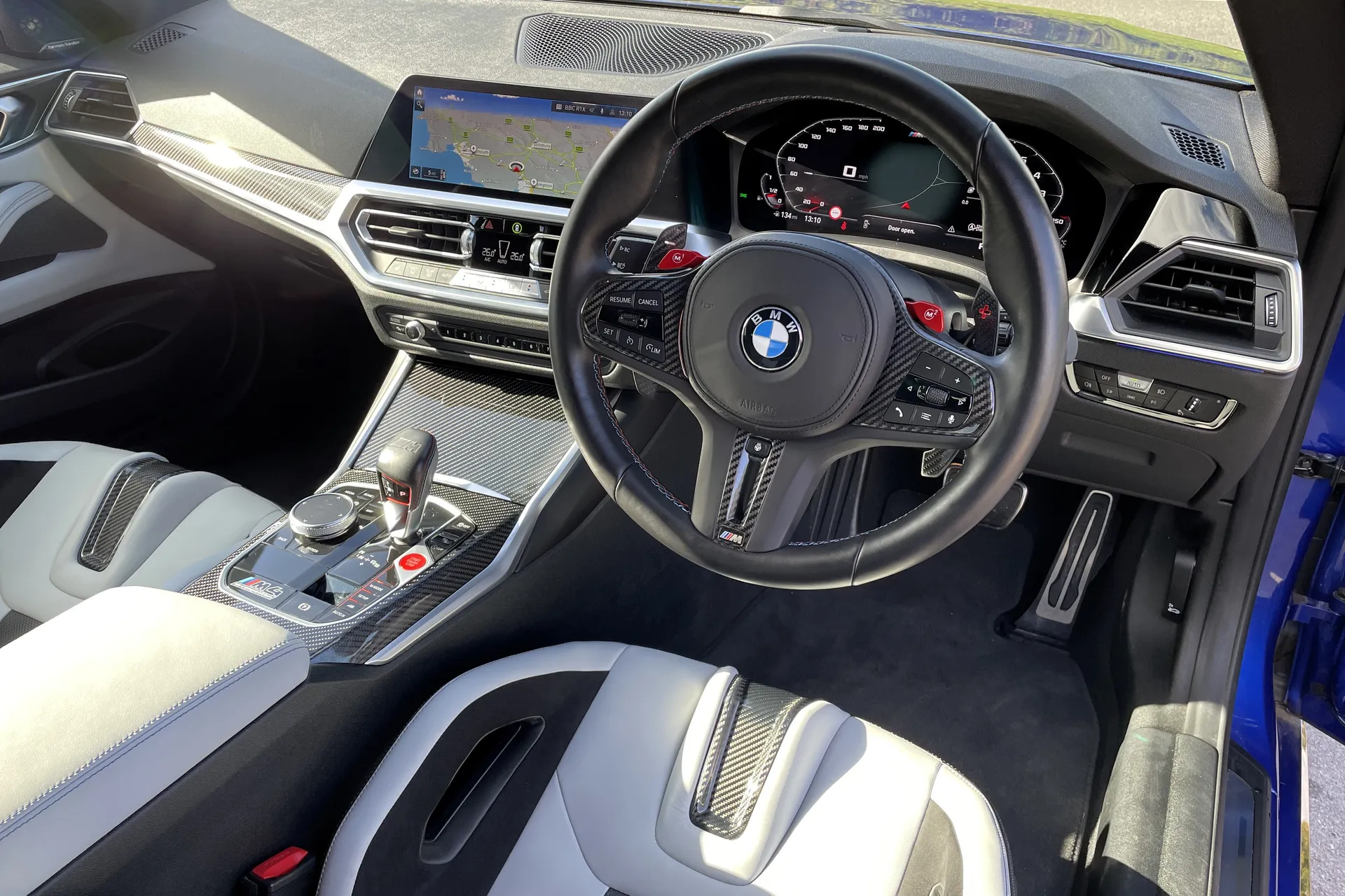 BMW M4 thumbnail image number 23