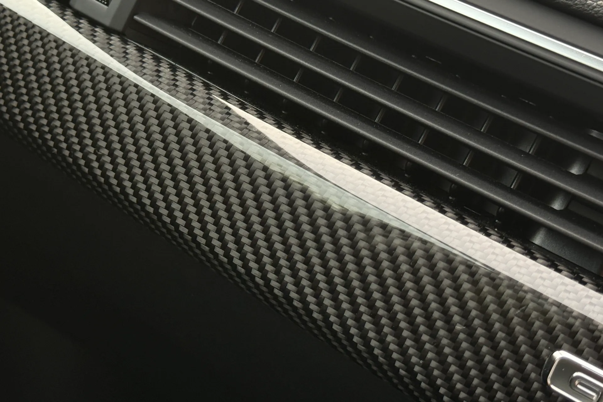 Audi RS4 thumbnail image number 52