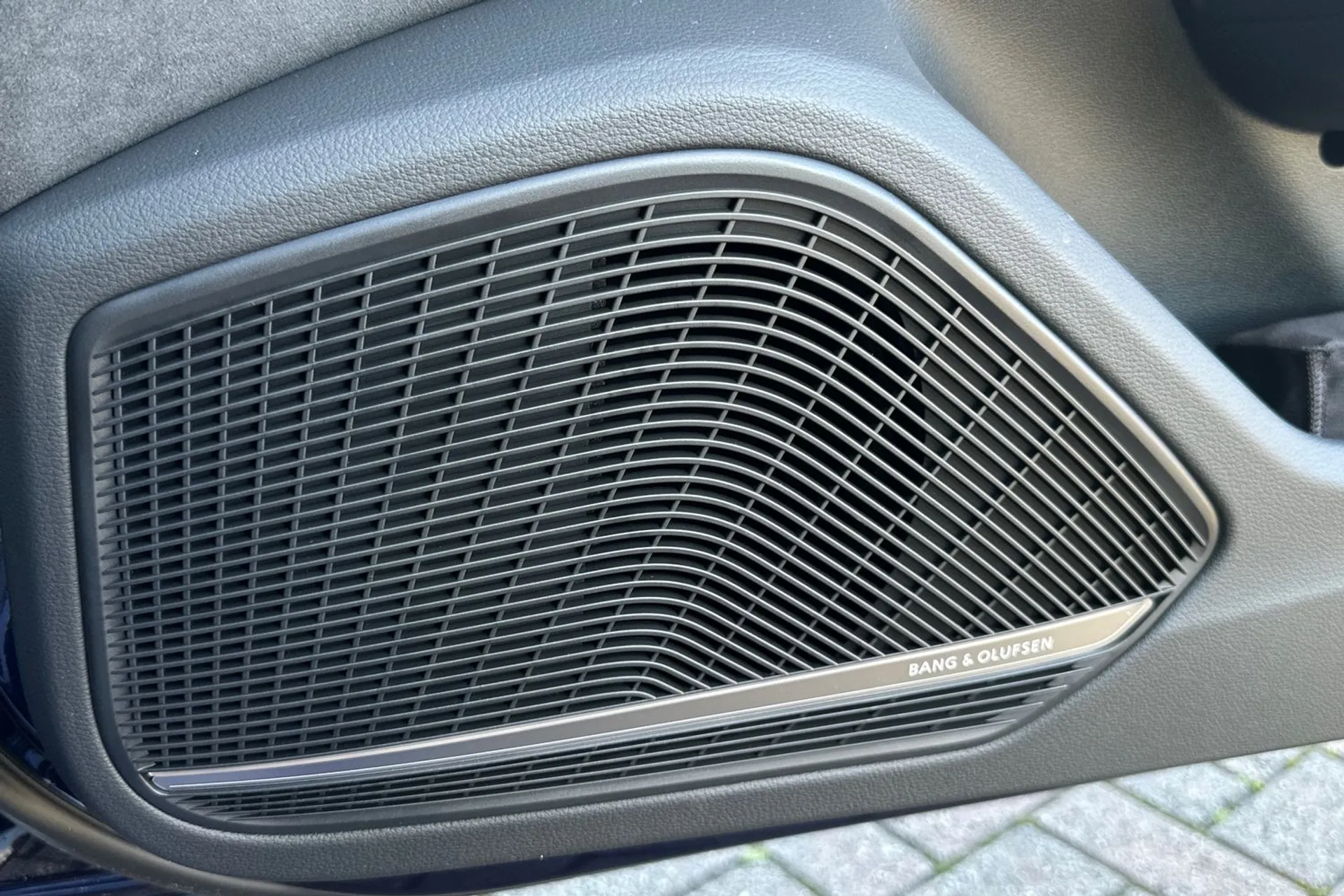 Audi RS4 thumbnail image number 20