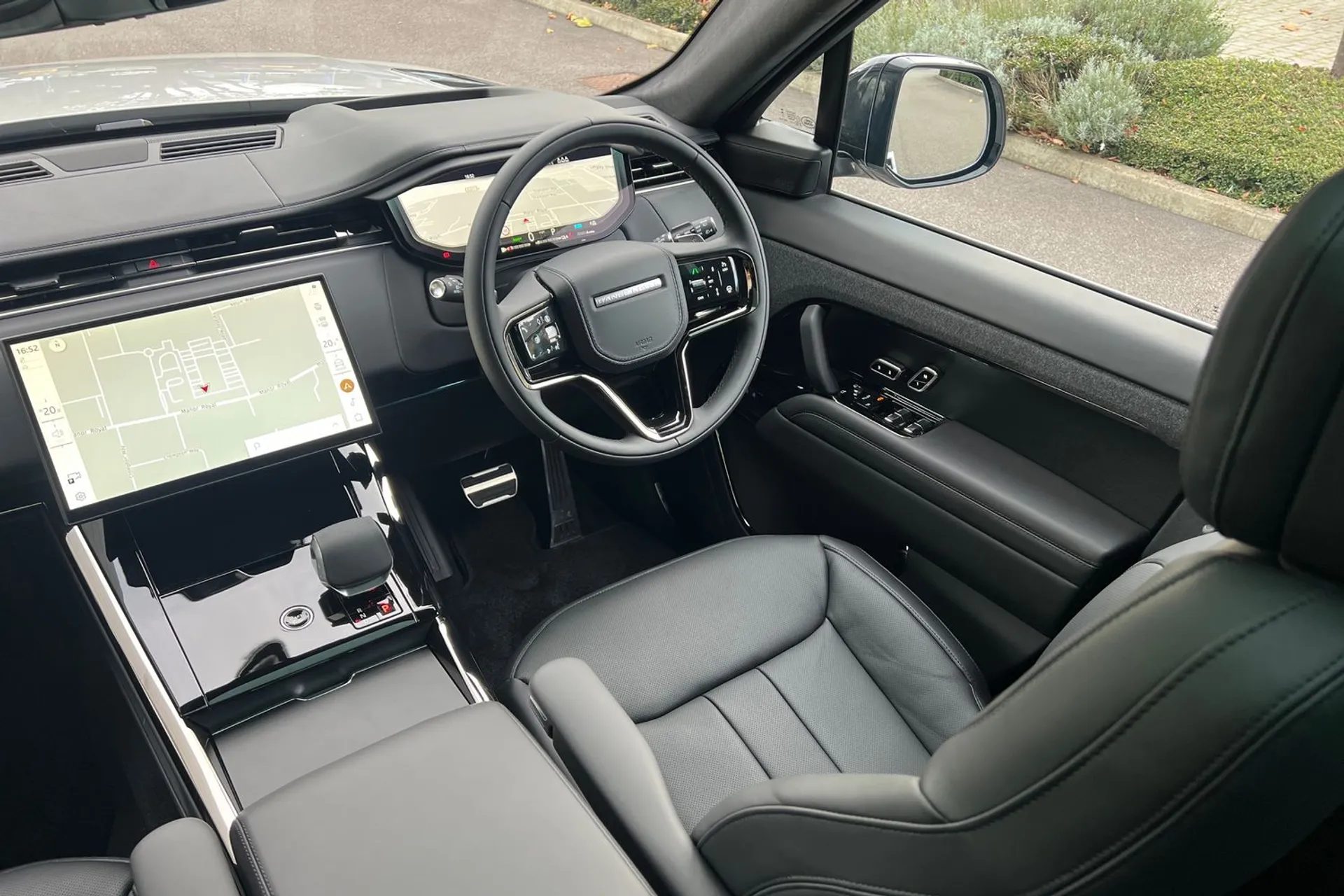 LAND ROVER RANGE ROVER SPORT thumbnail image number 43