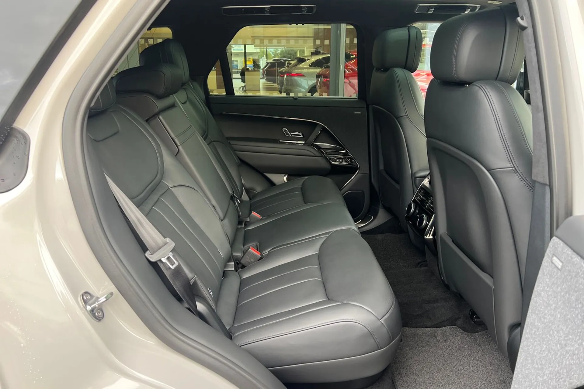 LAND ROVER RANGE ROVER SPORT thumbnail image number 48