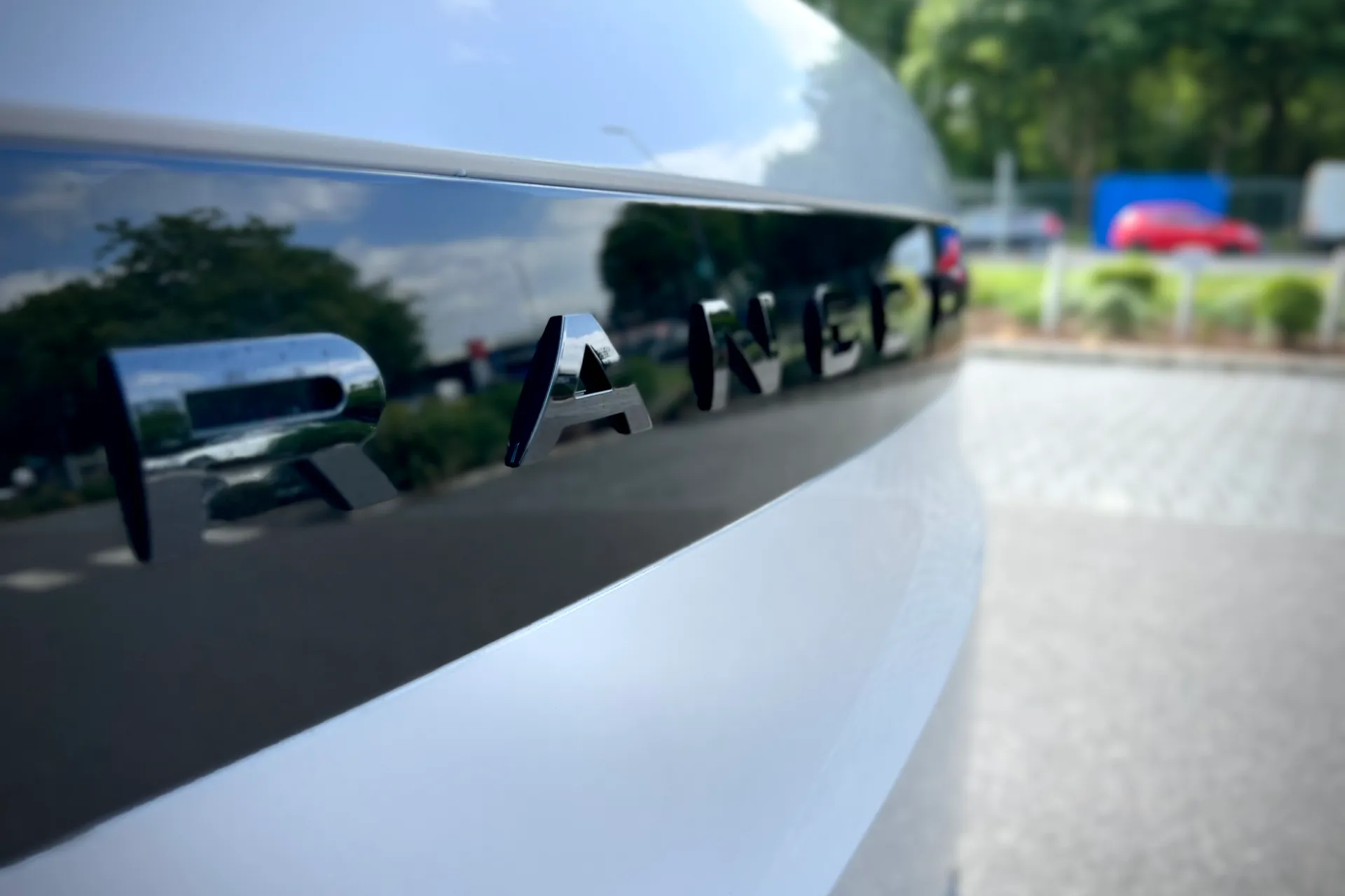 LAND ROVER RANGE ROVER SPORT thumbnail image number 31
