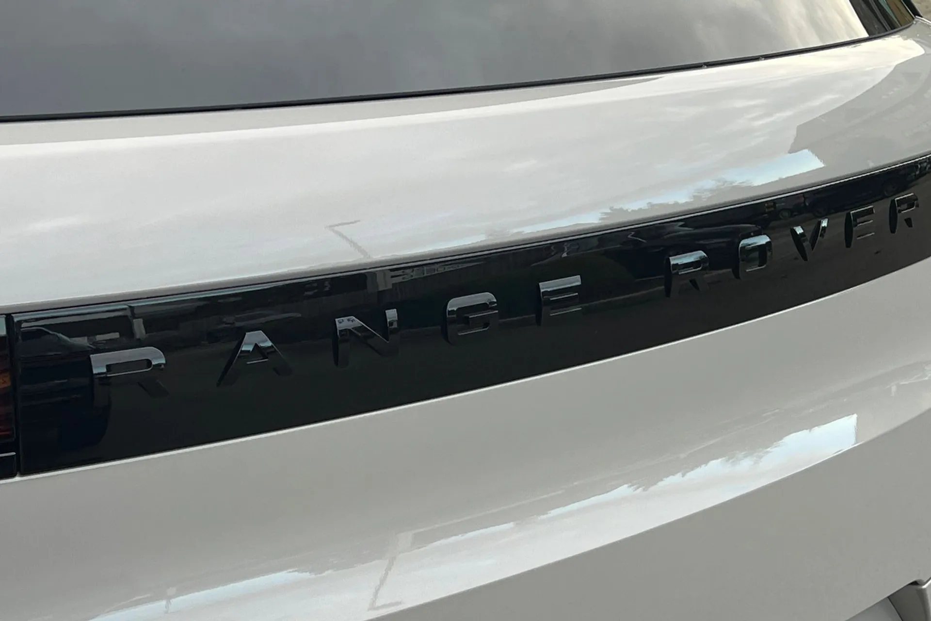 LAND ROVER RANGE ROVER SPORT thumbnail image number 22