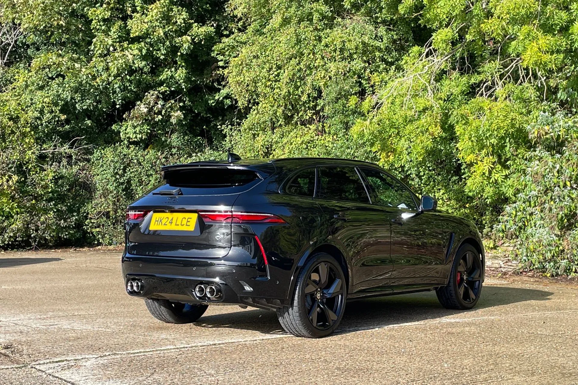 Jaguar F-Pace thumbnail image number 7