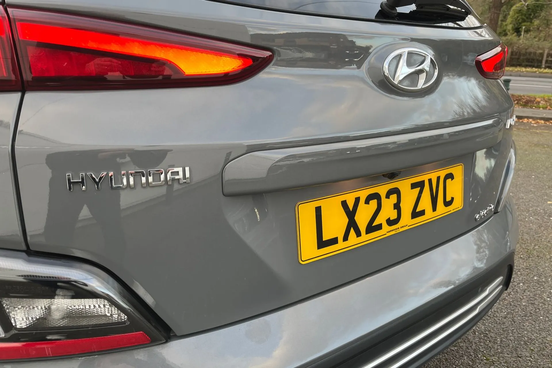 HYUNDAI KONA thumbnail image number 14