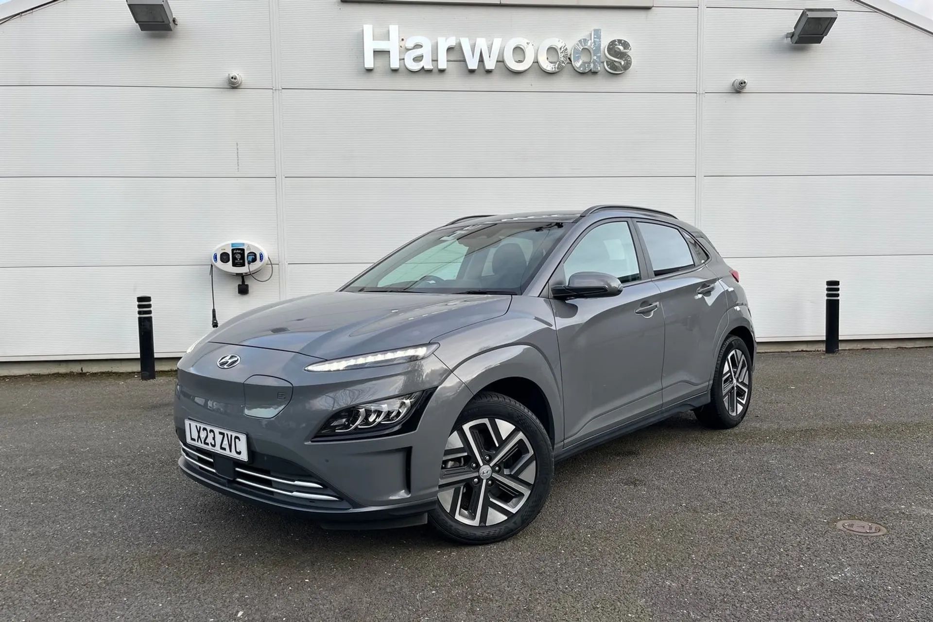 HYUNDAI KONA thumbnail image number 16