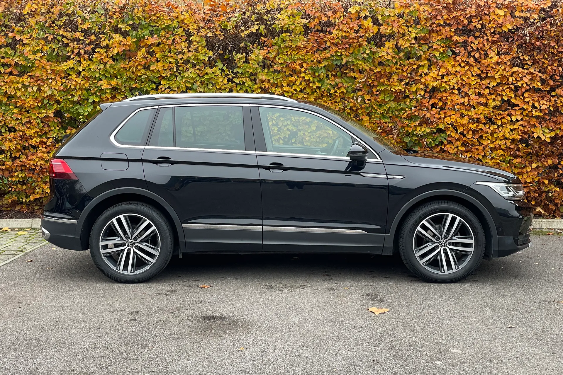 VOLKSWAGEN TIGUAN thumbnail image number 40