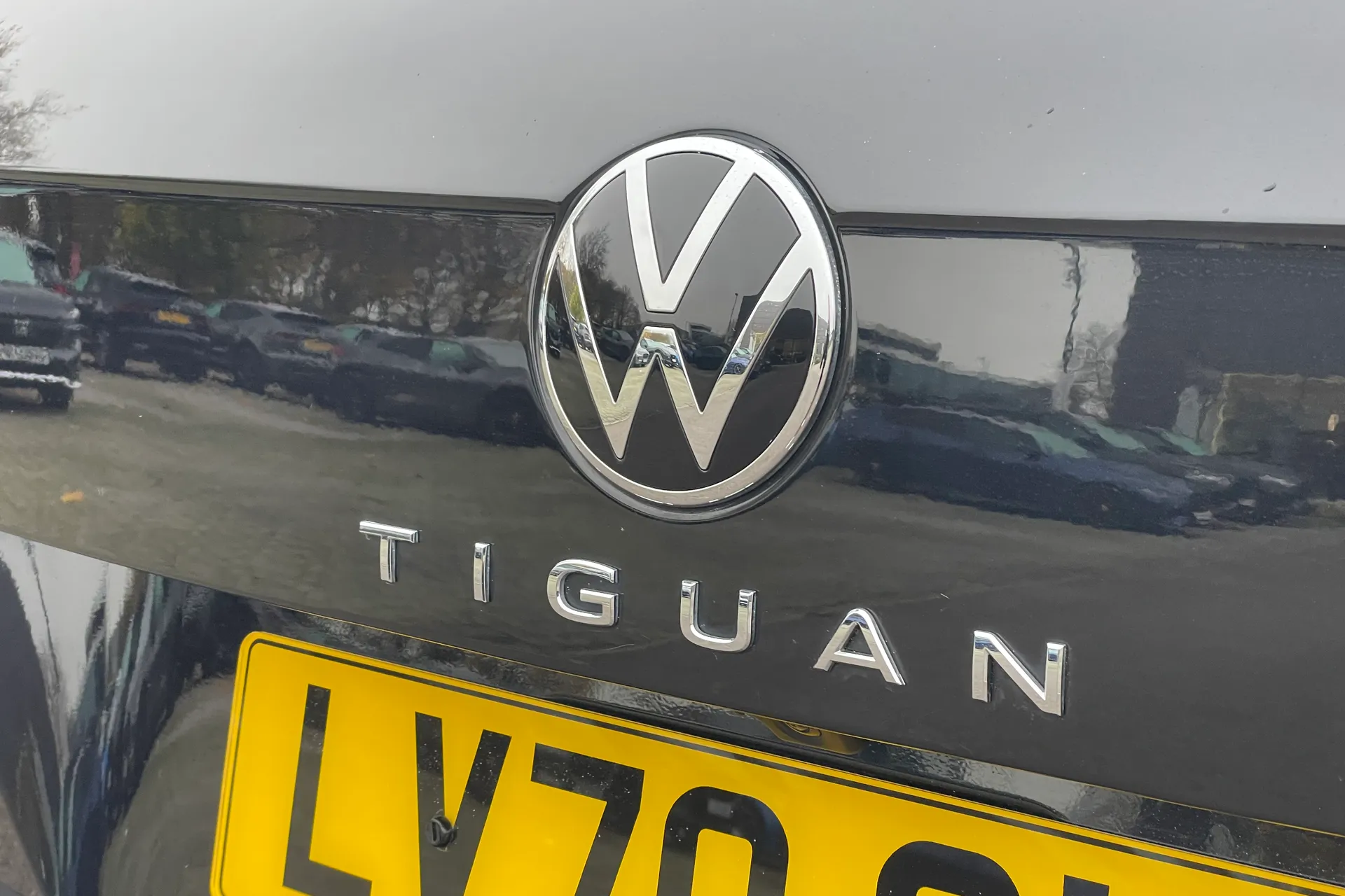 VOLKSWAGEN TIGUAN thumbnail image number 8