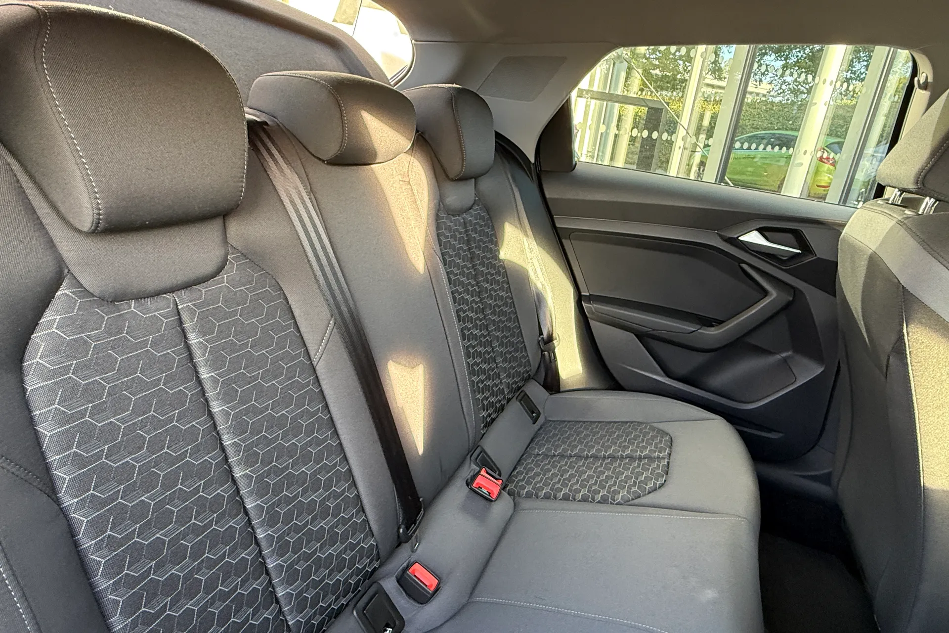 Audi A1 thumbnail image number 42