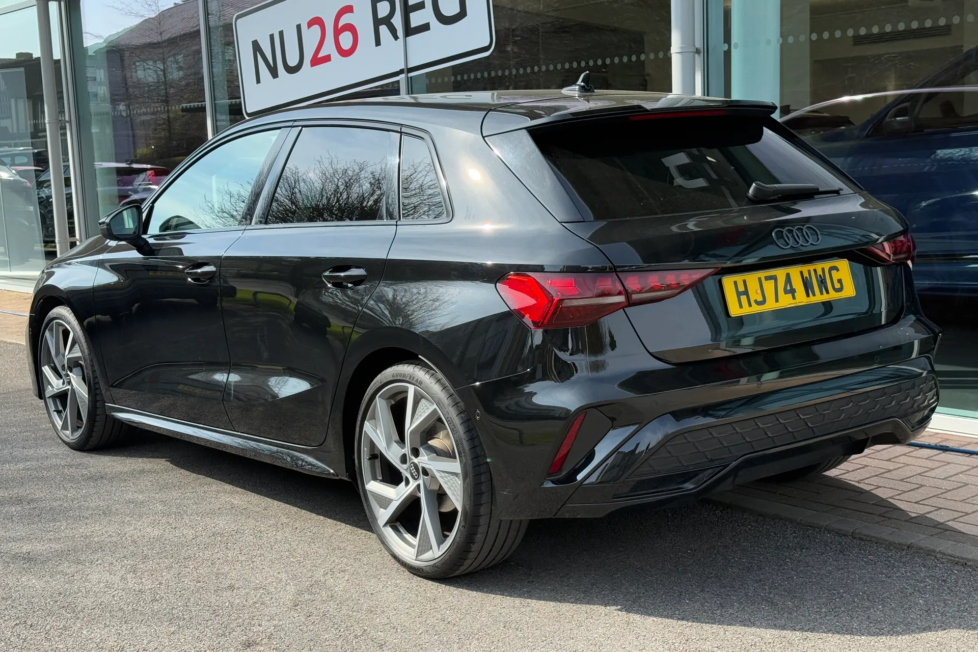 Audi A3 thumbnail image number 8