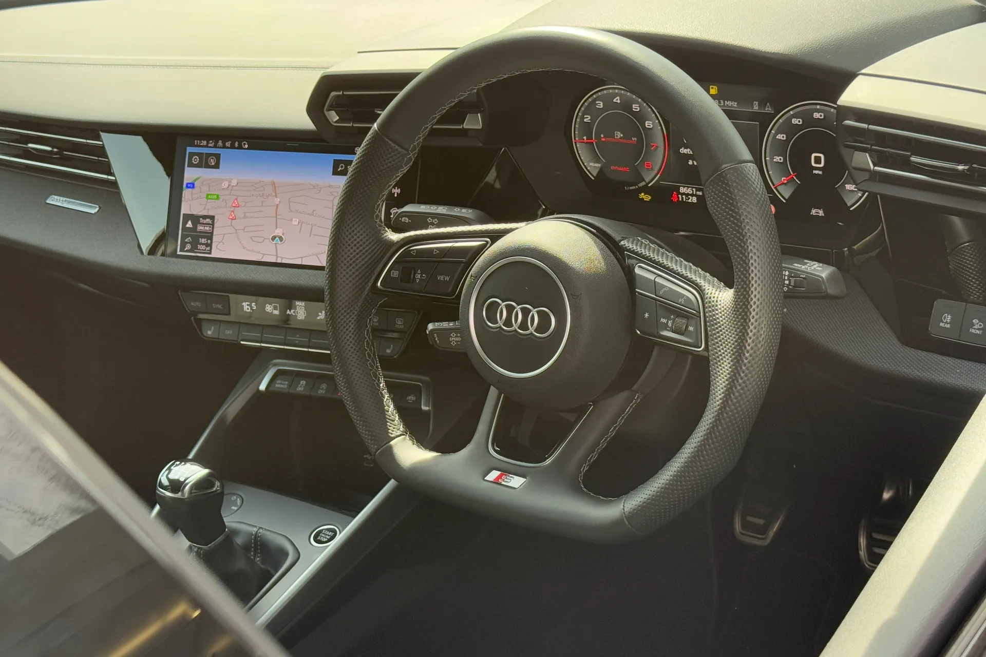 Audi A3 thumbnail image number 12