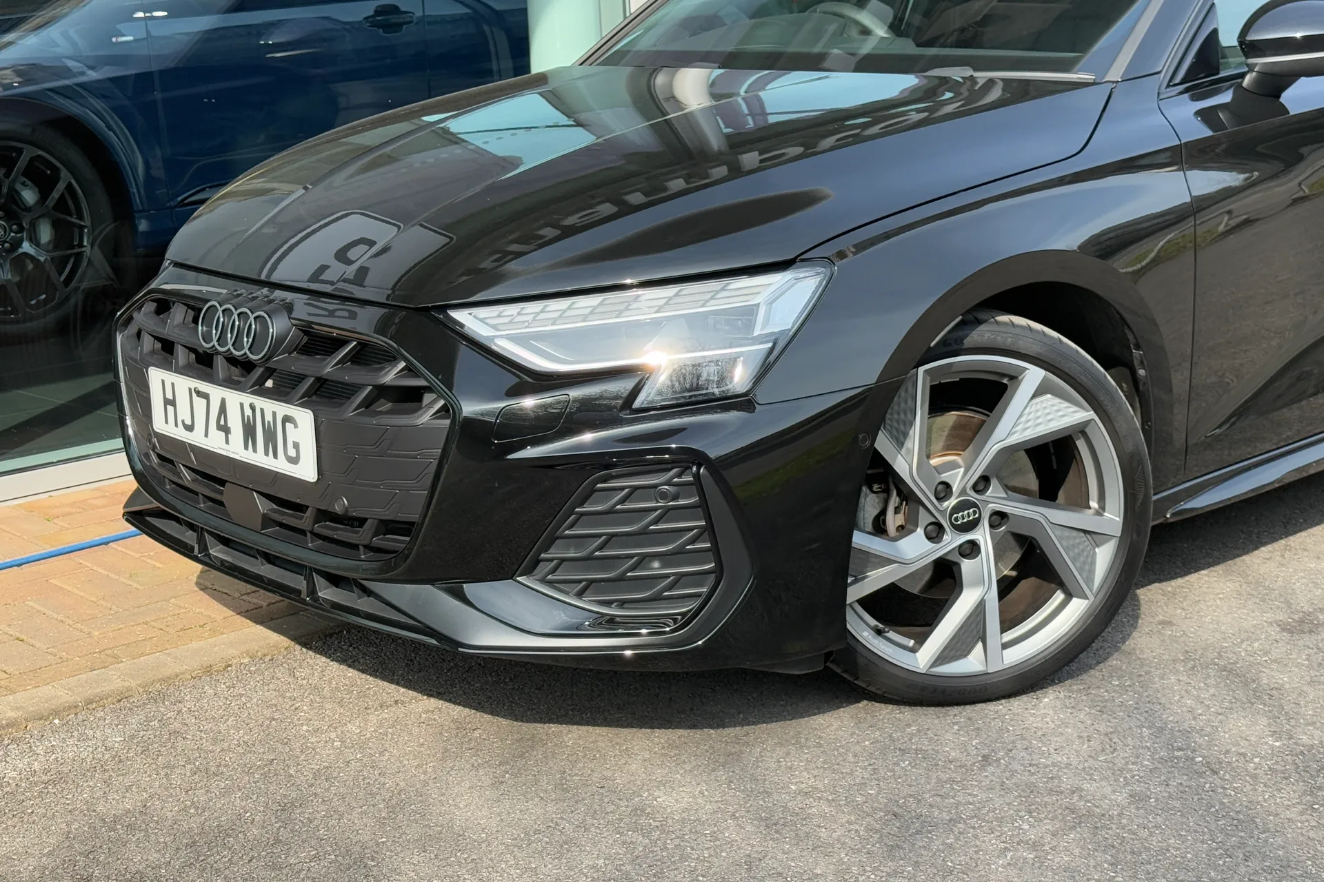 Audi A3 thumbnail image number 36