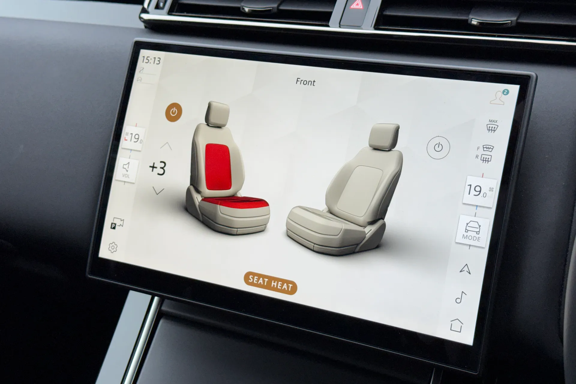 LAND ROVER RANGE ROVER VELAR thumbnail image number 18