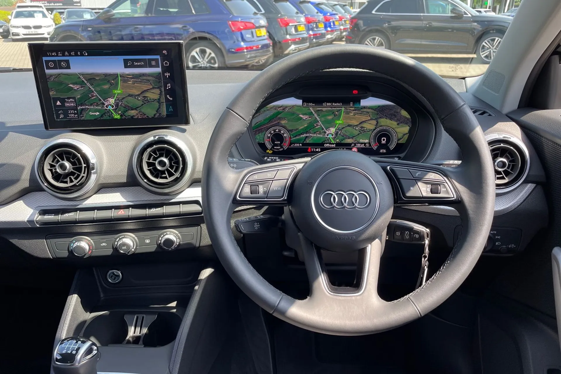 Audi Q2 thumbnail image number 33