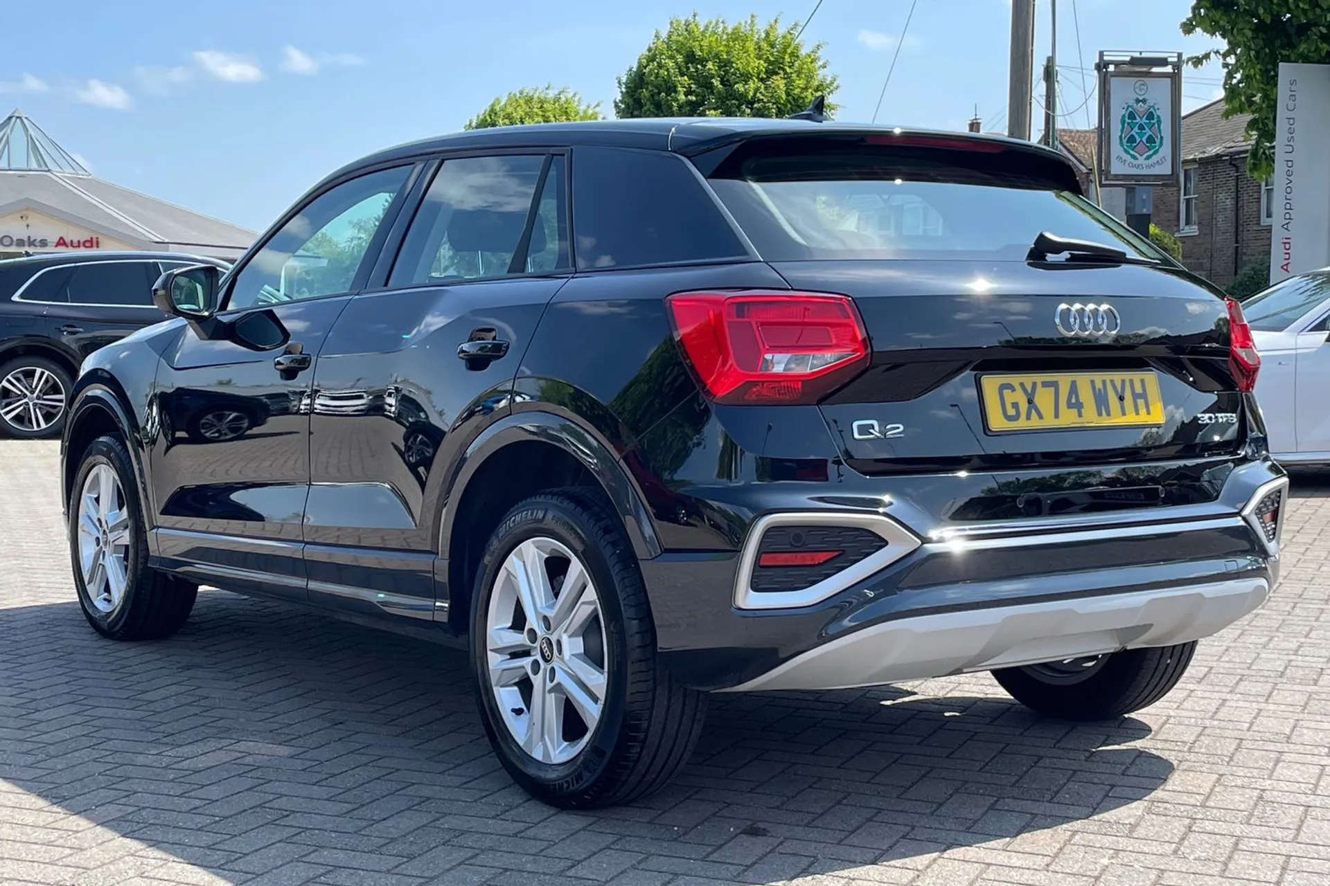 Audi Q2 thumbnail image number 6