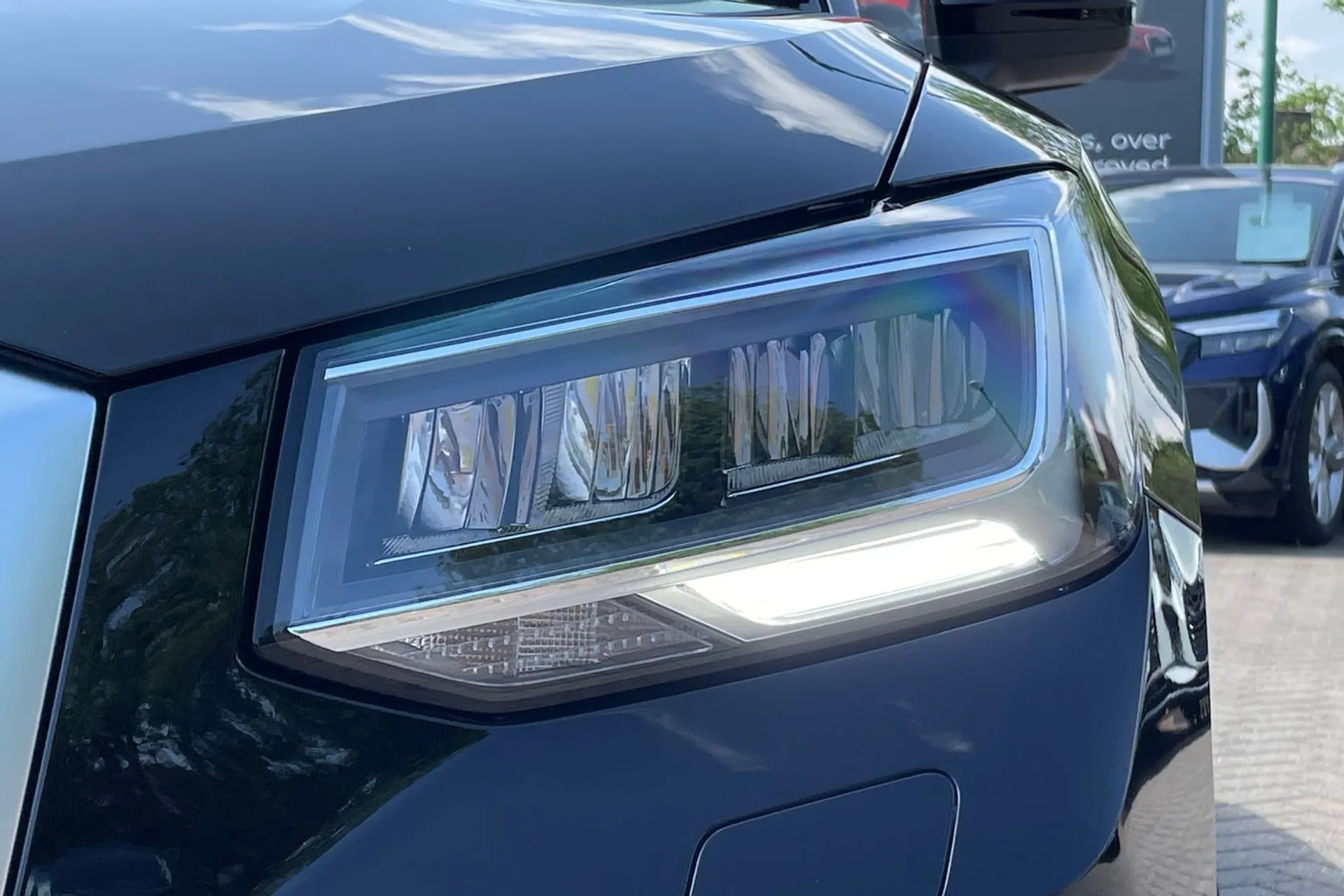 Audi Q2 thumbnail image number 44