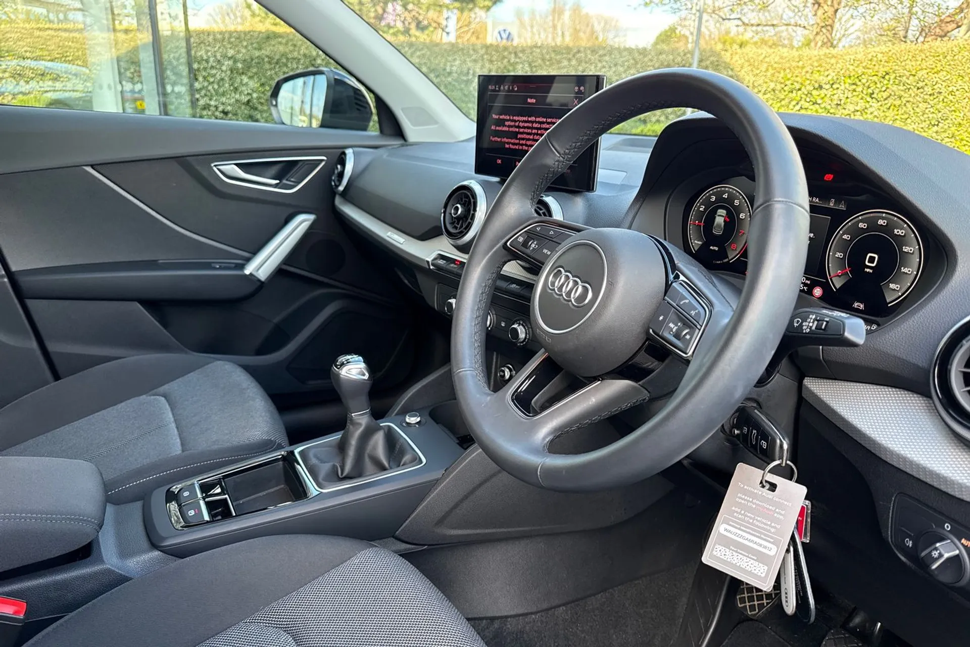 Audi Q2 thumbnail image number 11