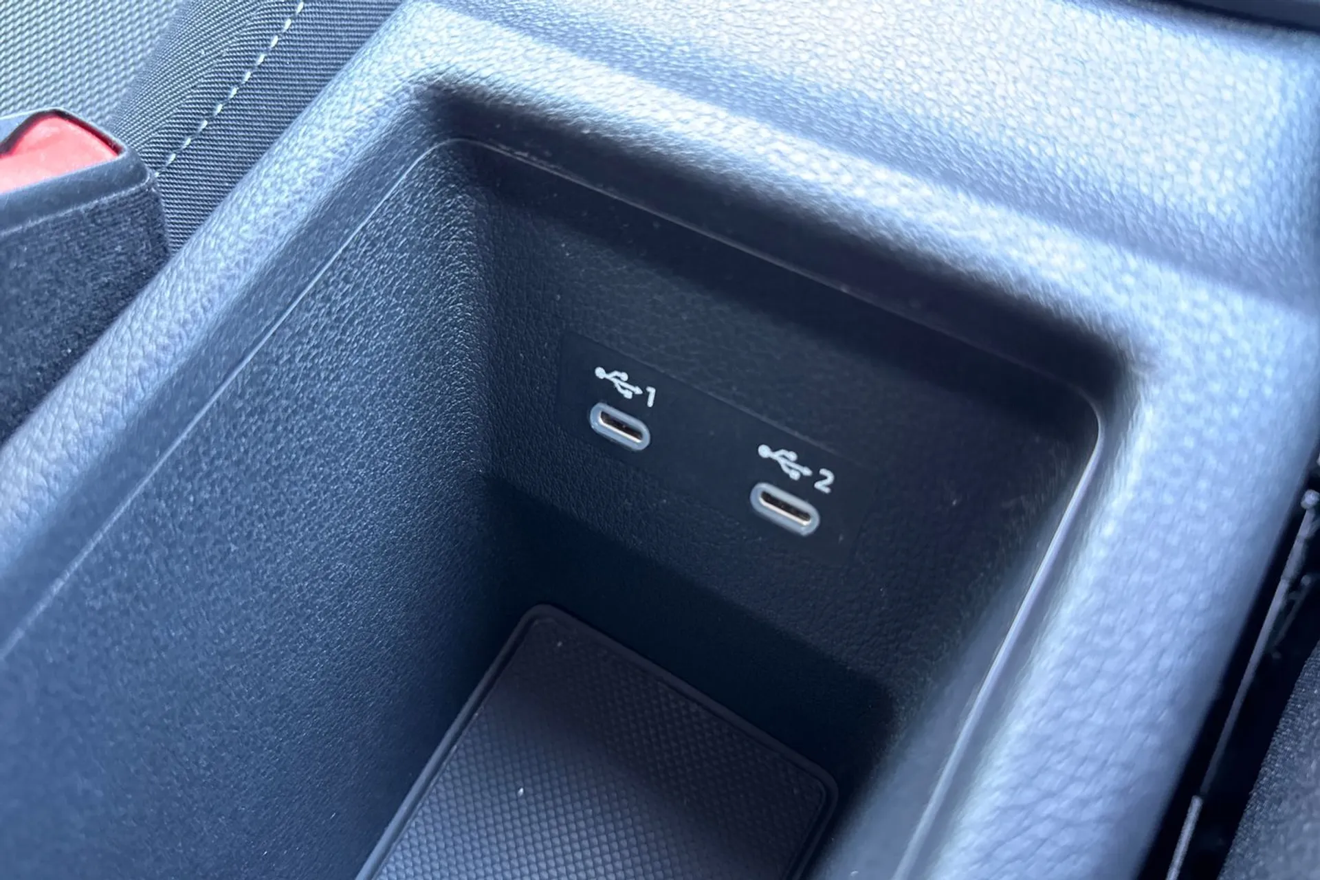 Audi Q2 thumbnail image number 22