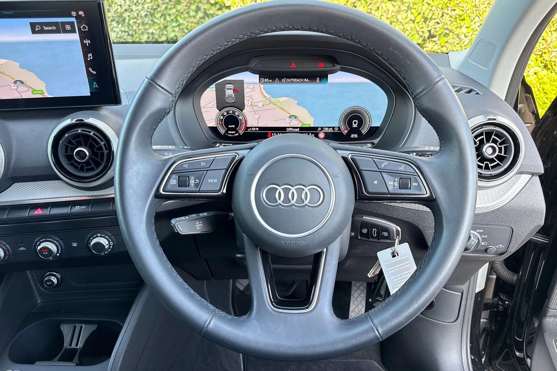 Audi Q2 thumbnail image number 6