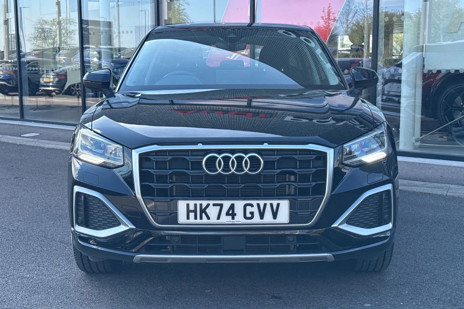 Audi Q2 thumbnail image number 19