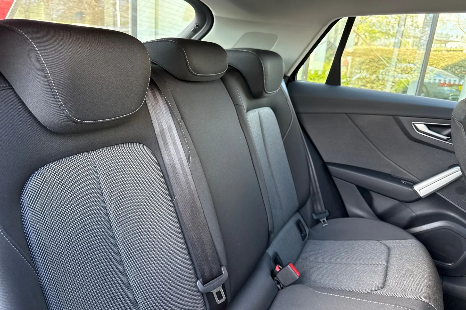 Audi Q2 thumbnail image number 37