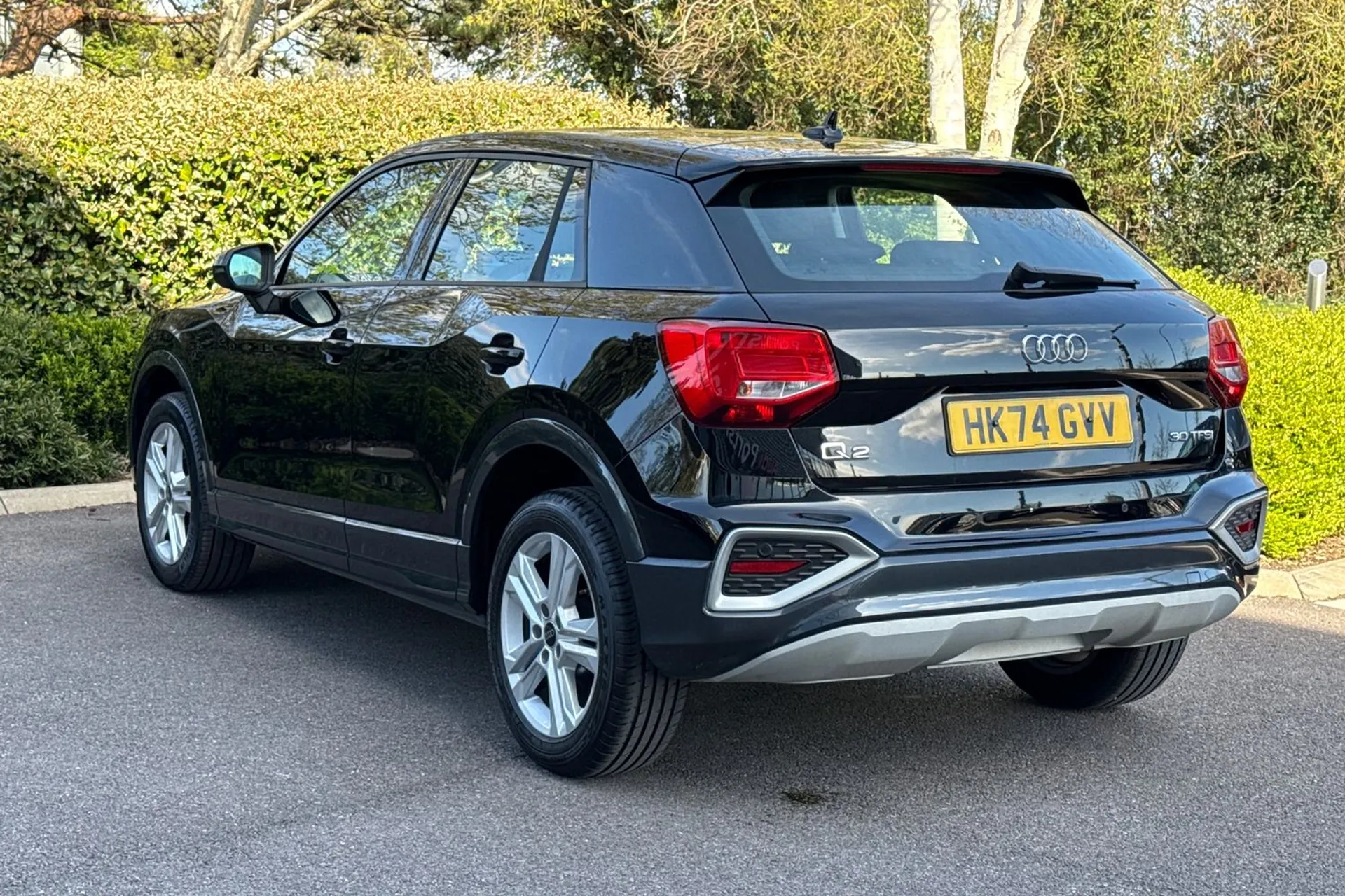 Audi Q2 thumbnail image number 10