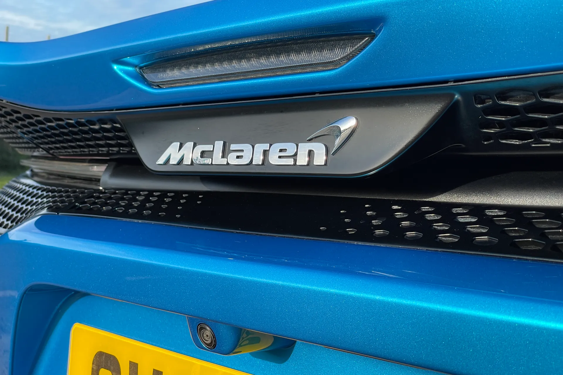 McLaren GT thumbnail image number 13