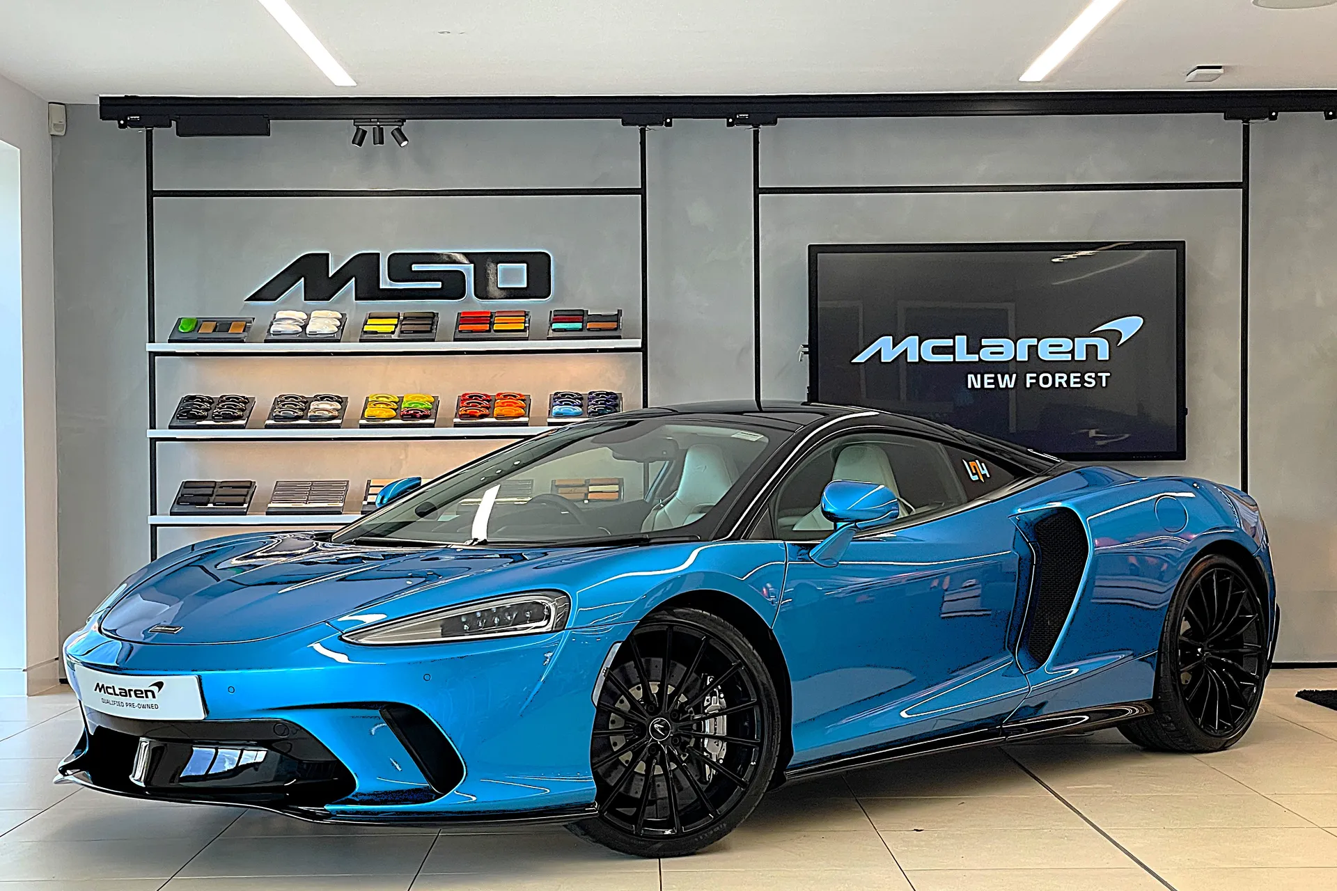 McLaren GT thumbnail image number 6