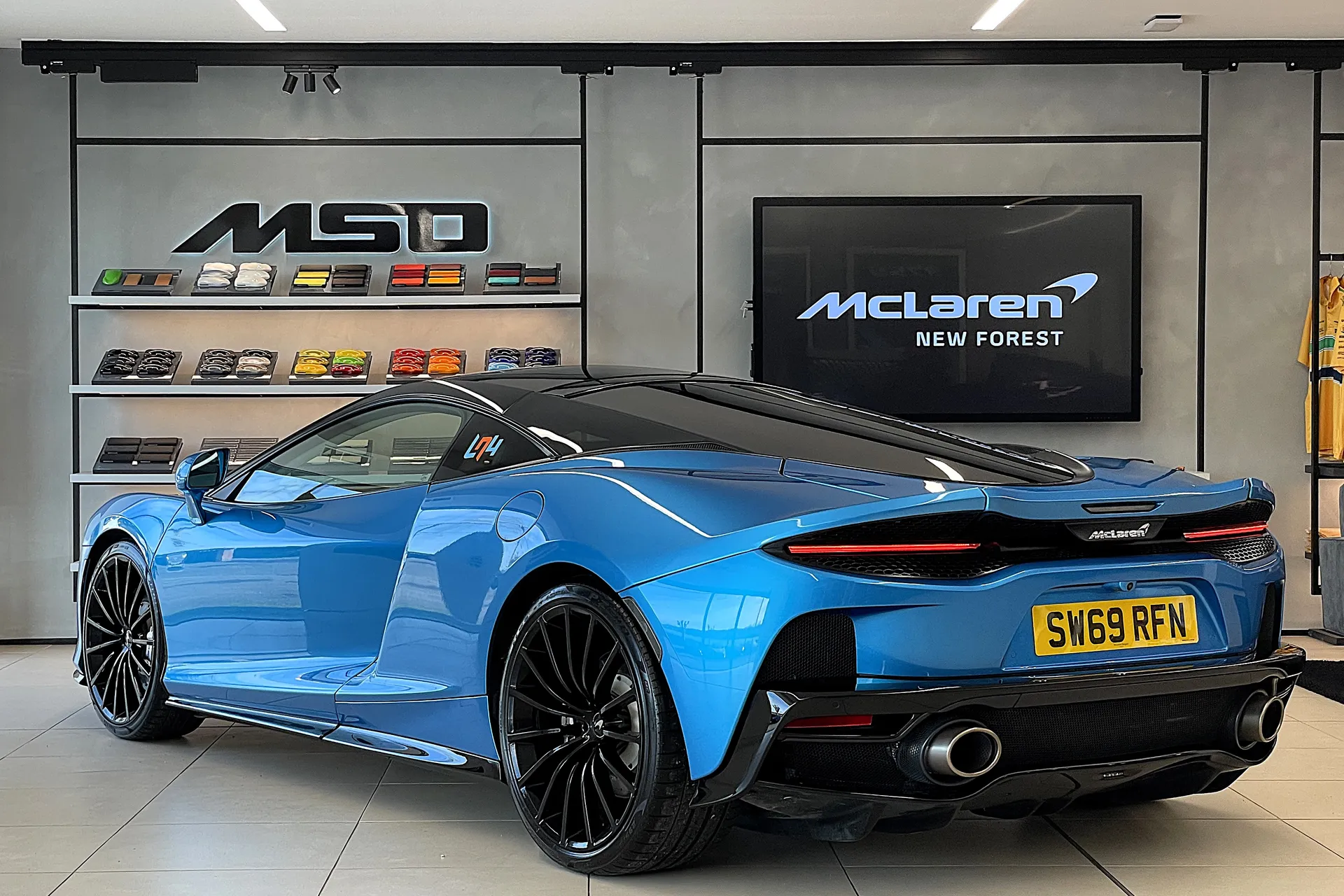 McLaren GT thumbnail image number 10