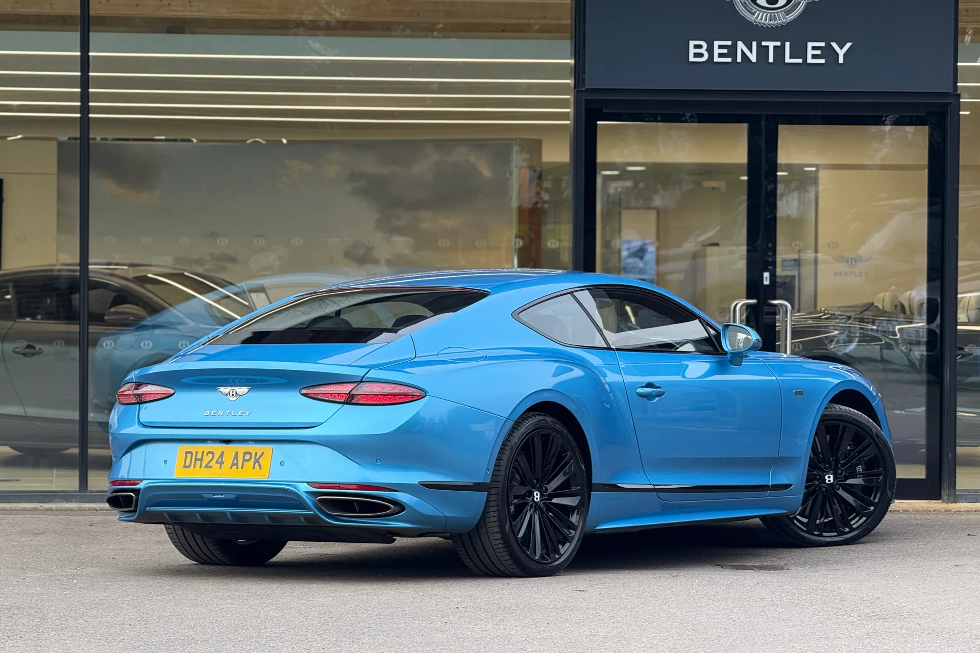 Bentley CONTINENTAL thumbnail image number 9