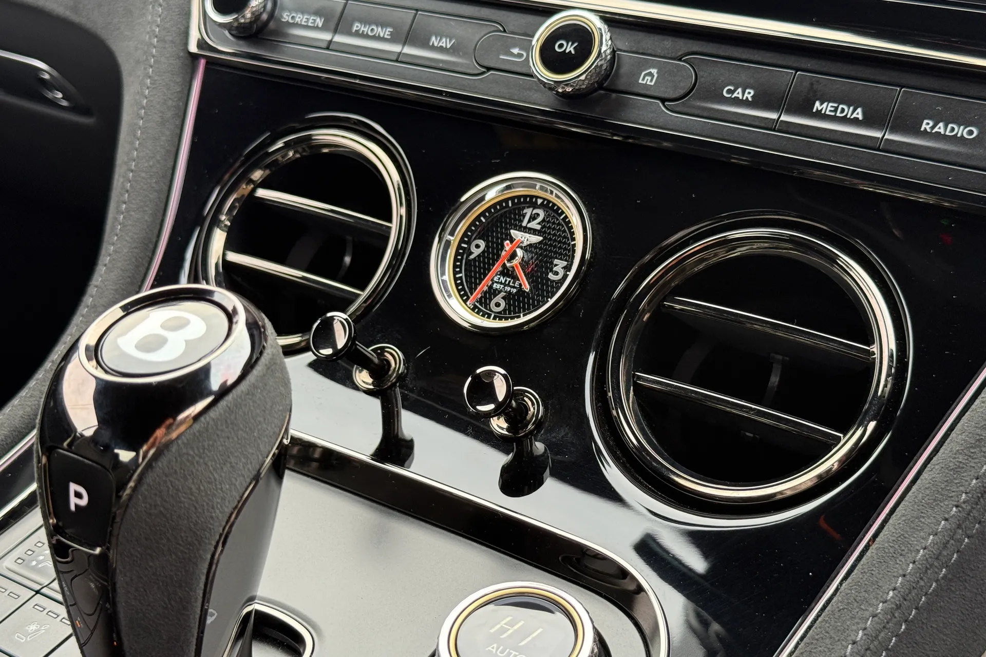 Bentley CONTINENTAL thumbnail image number 30