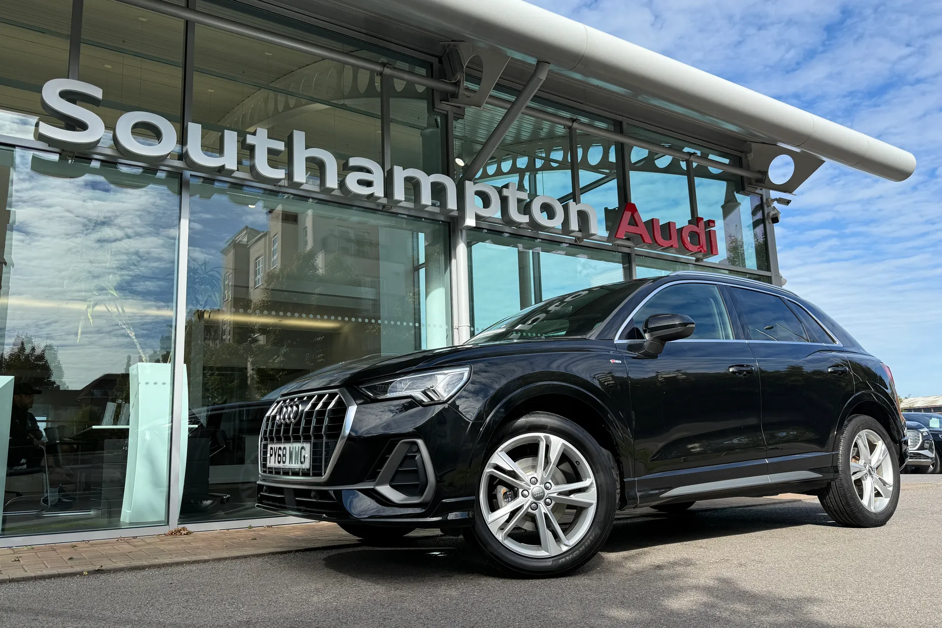 Audi Q3 thumbnail image number 64