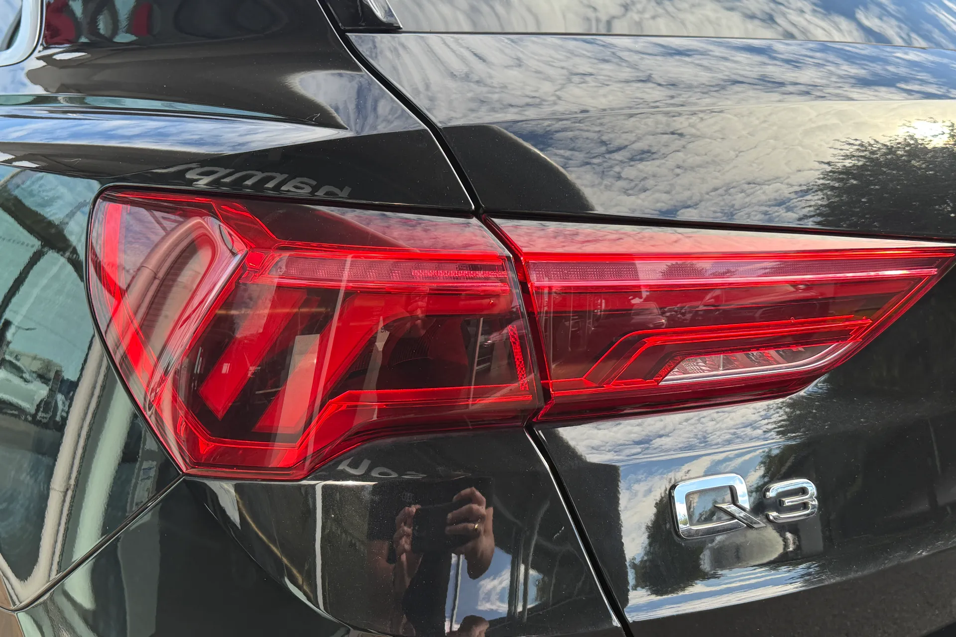 Audi Q3 thumbnail image number 50