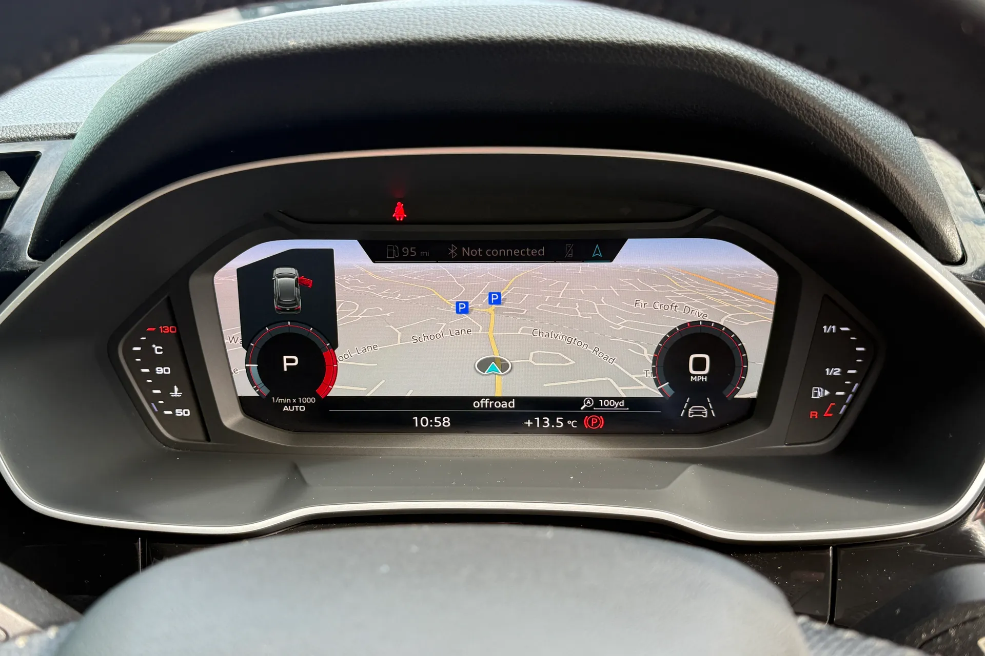 Audi Q3 thumbnail image number 4