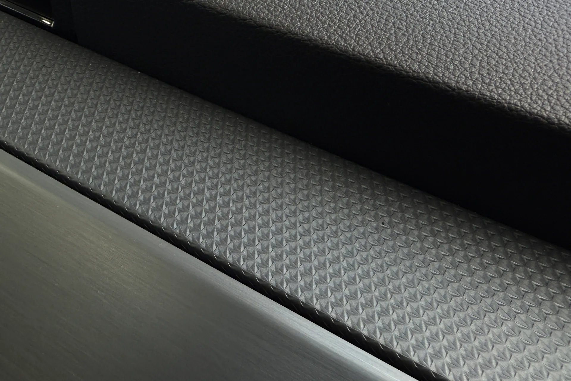 Audi Q3 thumbnail image number 62